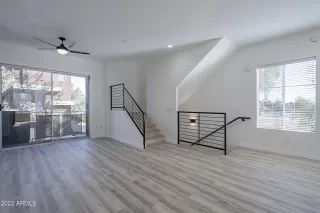 Photo #6: 6363554 Listing