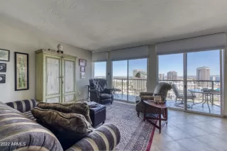 Photo #3: 6363569 Listing 