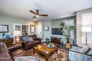 Photo #5: 6363761 Listing