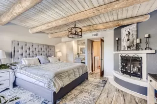 Photo #3: 6363852 Listing