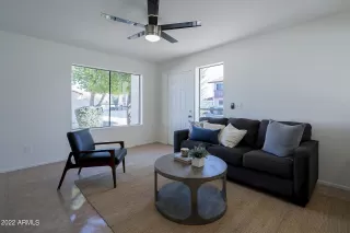 Photo #5: 6364129 Listing