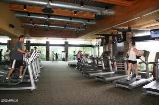 Photo #4: 6364171 Listing