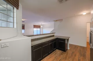 Photo #3: 6364195 Listing