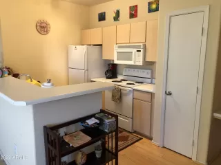 Photo #2: 6364235 Listing