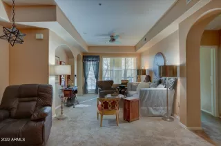 Photo #4: 6364357 Listing