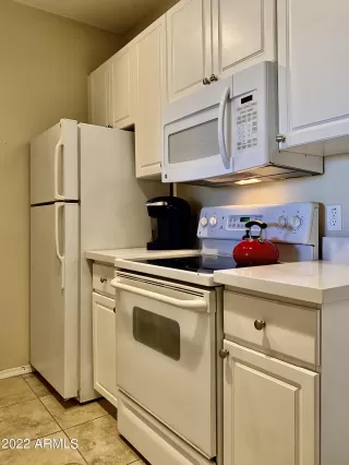 Photo #2: 6364457 Listing 