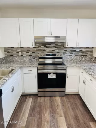 Photo #1: 6364490 Listing 