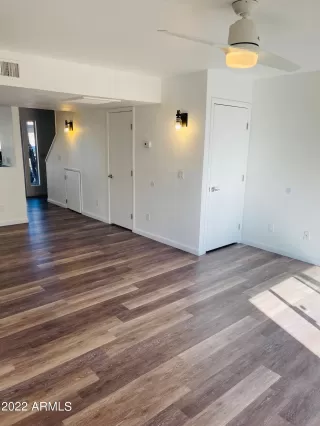 Photo #6: 6364490 Listing 