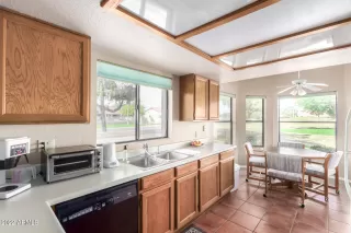 Photo #6: 6364540 Listing