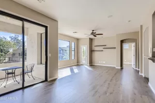 Photo #6: 6364648 Listing