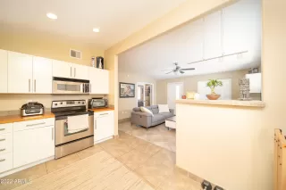 Photo #1: 6364692 Listing