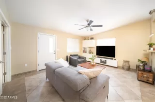 Photo #3: 6364692 Listing