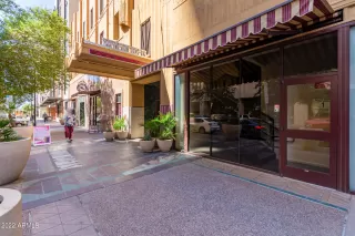 Photo #3: 6364931 Listing