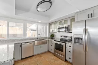 Photo #3: 6365116 Listing 