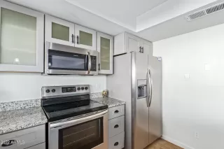 Photo #4: 6365116 Listing 