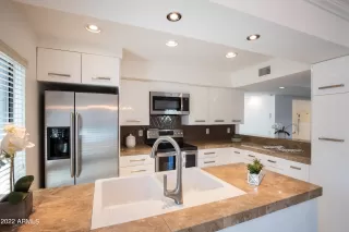 Photo #4: 6365159 Listing 