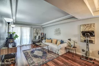 Photo #5: 6365251 Listing 