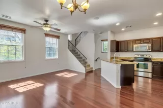 Photo #1: 6365462 Listing