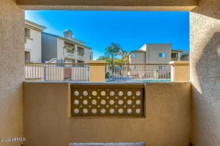 Photo #5: 6365499 Listing