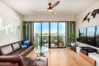 Photo #3: 6365507 Listing