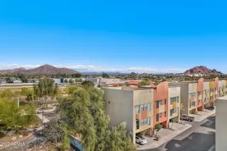 Photo #5: 6365568 Listing 