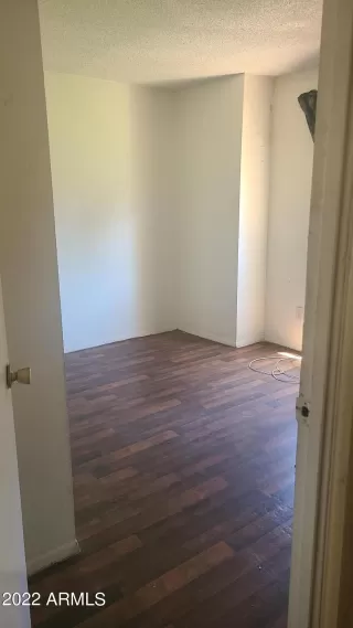 Photo #2: 6365584 Listing