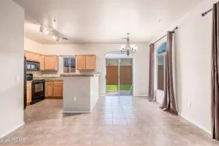 Photo #3: 6365709 Listing