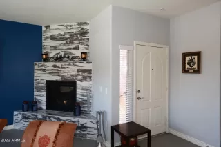 Photo #5: 6365930 Listing