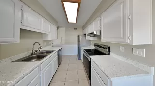 Photo #3: 6365977 Listing