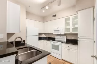 Photo #1: 6366190 Listing 