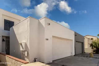 Photo #2: 6366211 Listing