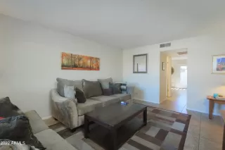 Photo #3: 6366225 Listing