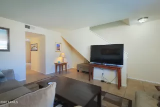 Photo #4: 6366225 Listing