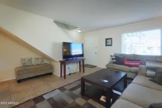 Photo #6: 6366225 Listing