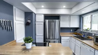 Photo #5: 6366341 Listing 