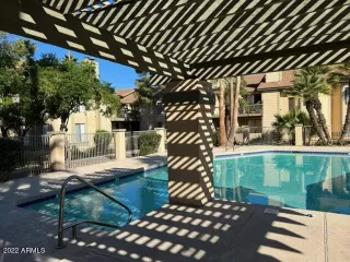 Photo #2: 6366404 Listing