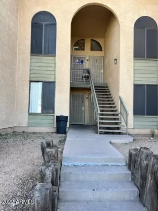 Photo #3: 6366404 Listing