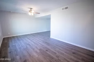 Photo #6: 6366420 Listing 