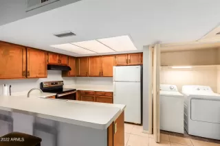 Photo #6: 6366504 Listing