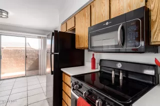 Photo #3: 6366517 Listing