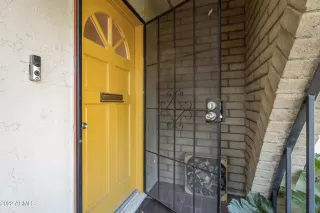 Photo #4: 6366547 Listing