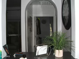 Photo #6: 6366743 Listing