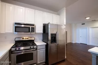 Photo #3: 6366820 Listing