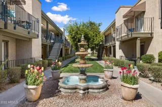 Photo #3: 6366825 Listing