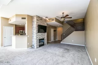 Photo #4: 6366829 Listing 
