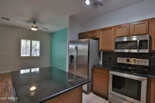 Photo #6: 6366963 Listing 