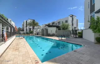 Photo #2: 6366977 Listing