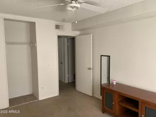 Photo #4: 6367011 Listing