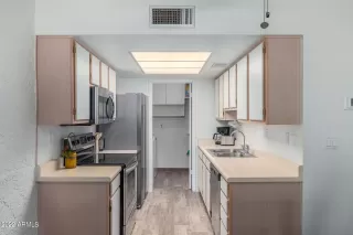 Photo #3: 6367311 Listing 