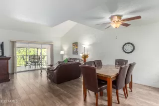 Photo #6: 6367311 Listing 